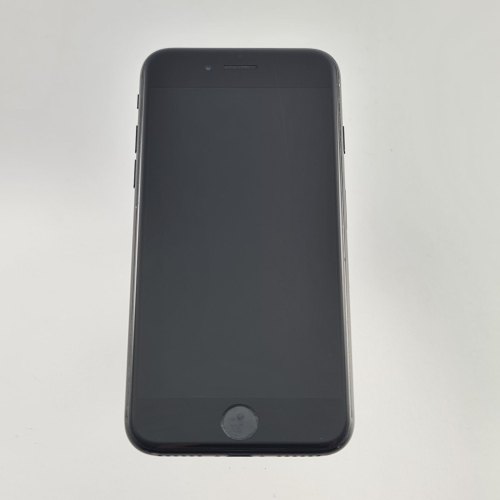 Смартфон Apple iPhone 7 32 GB Black USED **