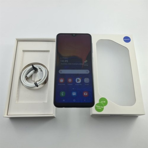 Смартфон Samsung Galaxy A10 32 GB Black USED **