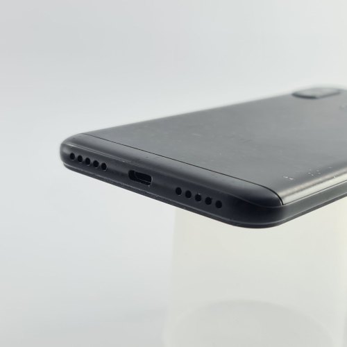 Смартфон Xiaomi Mi A2 lite 32 GB Black USED **