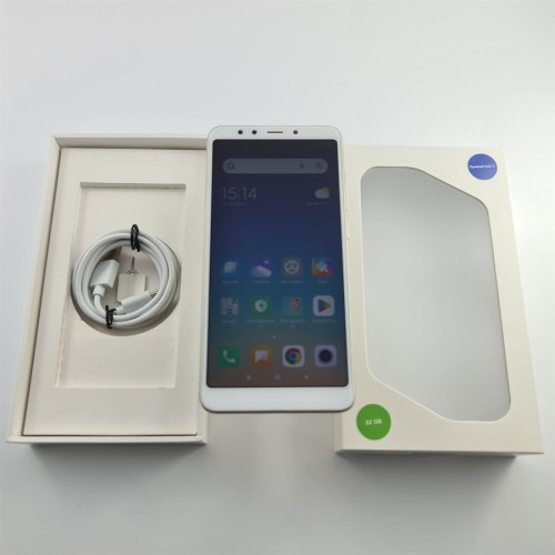 Смартфон Xiaomi Redmi 5 32 GB Gold USED **