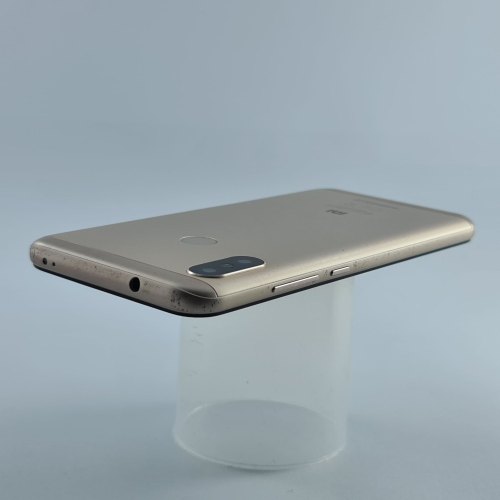 Смартфон Xiaomi Mi A2 lite 32 GB Gold USED **