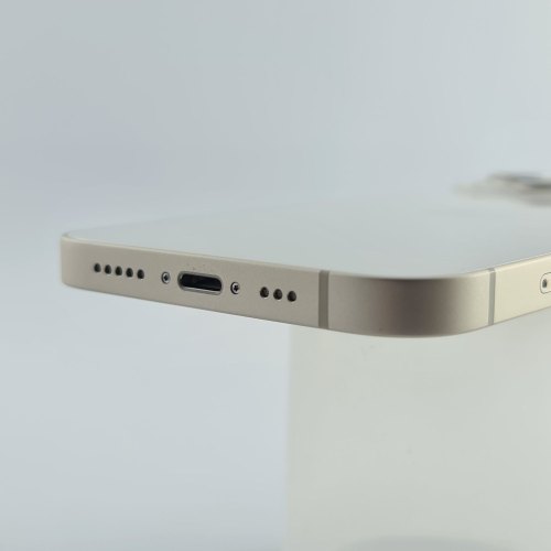 Смартфон Apple iPhone 13 128 GB Starlight USED **