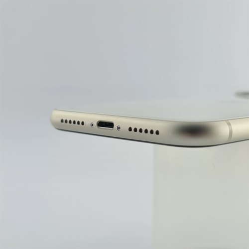 Смартфон Apple iPhone 11 128 GB White USED **