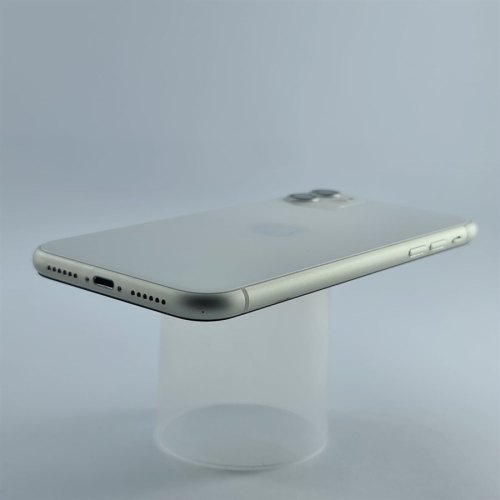 Смартфон Apple iPhone 11 128 GB White USED **