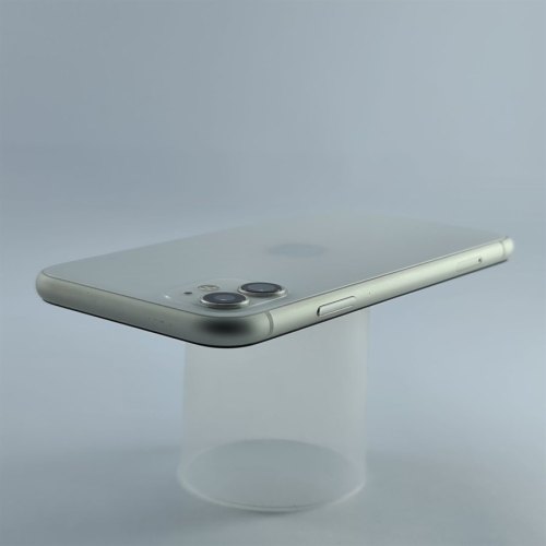 Смартфон Apple iPhone 11 128 GB White USED **