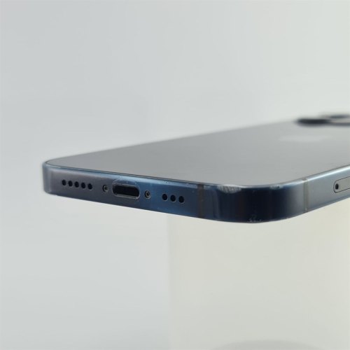 Смартфон Apple iPhone 12 128 GB Black USED **