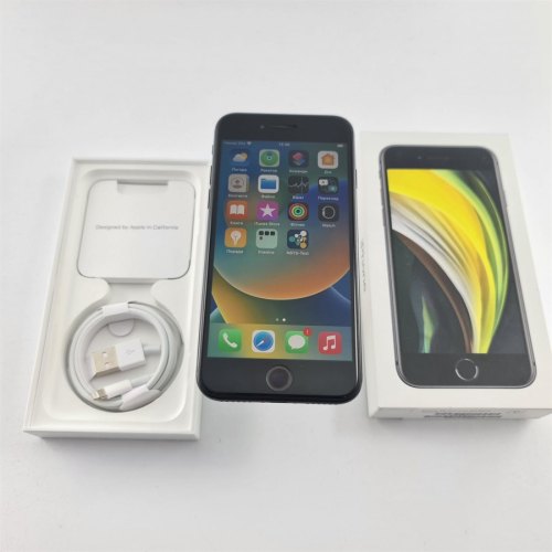Смартфон Apple iPhone SE Gen.2 64 GB Black USED **