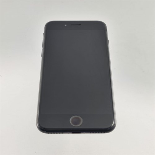 Смартфон Apple iPhone SE Gen.2 64 GB Black USED **