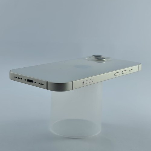 Смартфон Apple iPhone 13 128 GB Starlight USED **