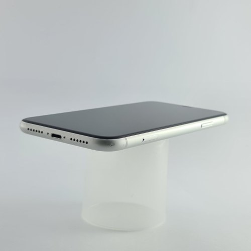 Смартфон Apple iPhone Xr 64 GB White USED **