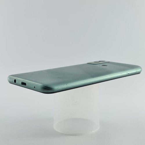 Смартфон TECNO Spark 7 32 GB Magnet Black USED **