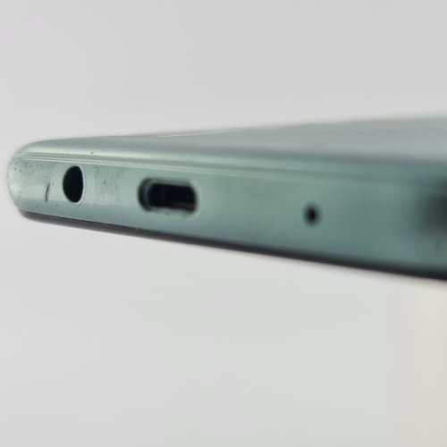 Смартфон TECNO Spark 7 32 GB Magnet Black USED **