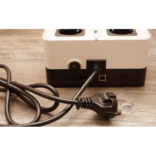 Джерело безперебійного живлення Eaton 3S 850 DIN