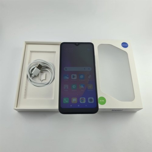 Смартфон Xiaomi Redmi 7 32 GB Eclipse Black USED **