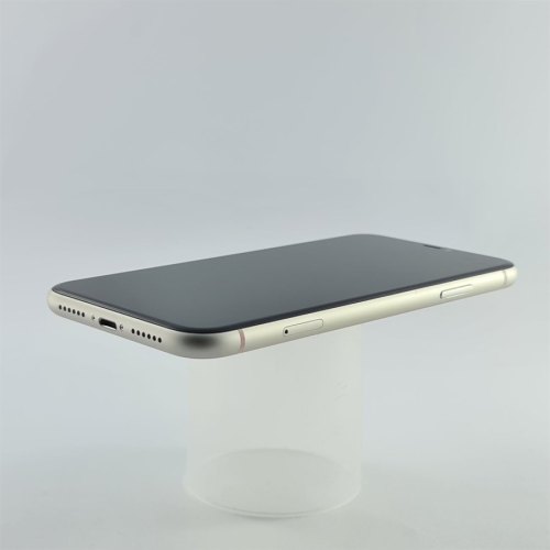 Смартфон Apple iPhone 11 64 GB White USED **