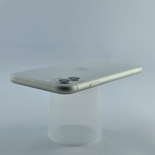 Смартфон Apple iPhone 11 128 GB White USED **