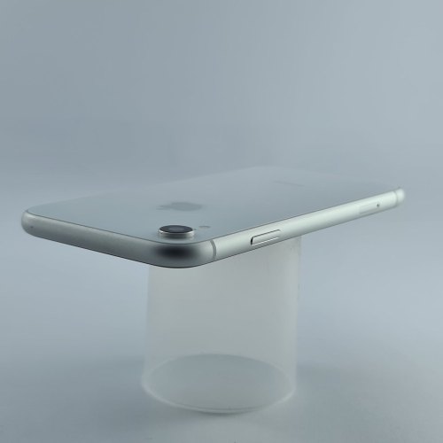 Смартфон Apple iPhone Xr 128 GB White USED **