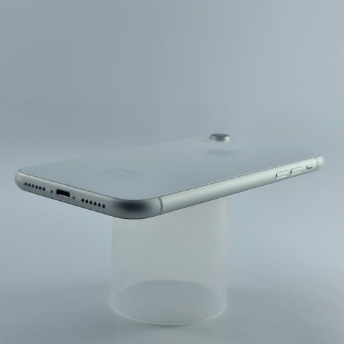 Смартфон Apple iPhone Xr 64 GB White USED **
