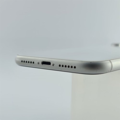 Смартфон Apple iPhone Xr 64 GB White USED **