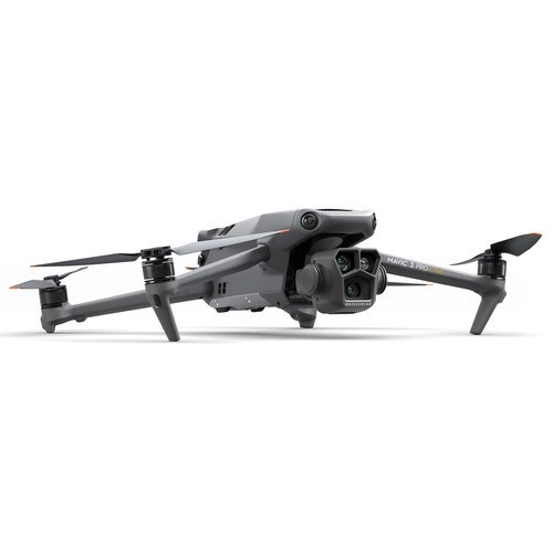 Квадрокоптер DJI Mavic 3 Pro Fly More Combo (DJI RC) (CP.MA.00000660.01)