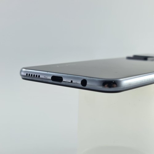 Смартфон Vivo V21E 128 GB Roman Black USED **