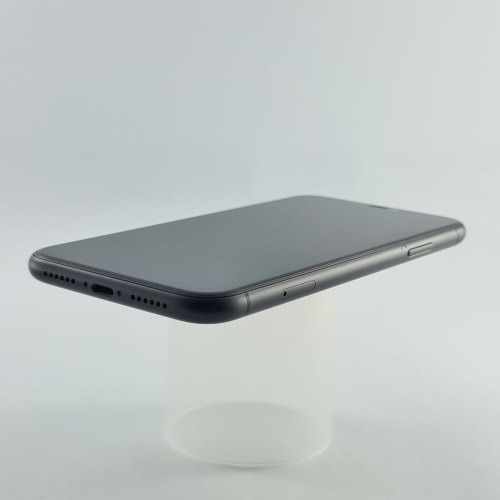Смартфон Apple iPhone 11 64 GB Black USED **