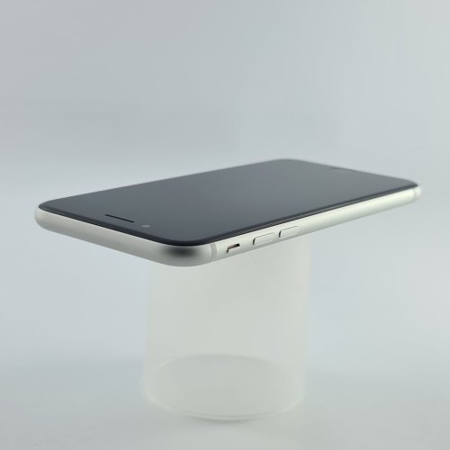 Смартфон Apple iPhone SE Gen.2 64 GB White USED **