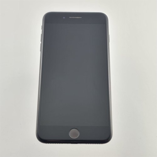 Смартфон Apple iPhone 7 Plus 128 GB Black USED **