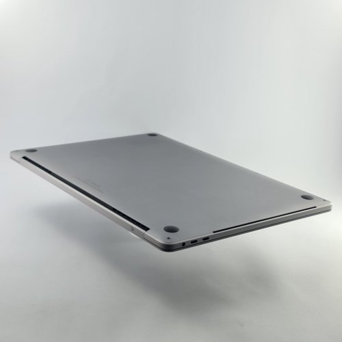 Ноутбук MacBook Pro 15 with Touch Bar Intel Core i7, 16 GB, 256 GB, Silver USED ** (MPTU2)