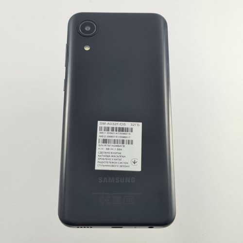 Смартфон Samsung Galaxy A03 Core 32 GB Black USED **