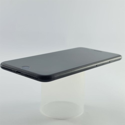 Смартфон Apple iPhone 7 Plus 128 GB Black USED **