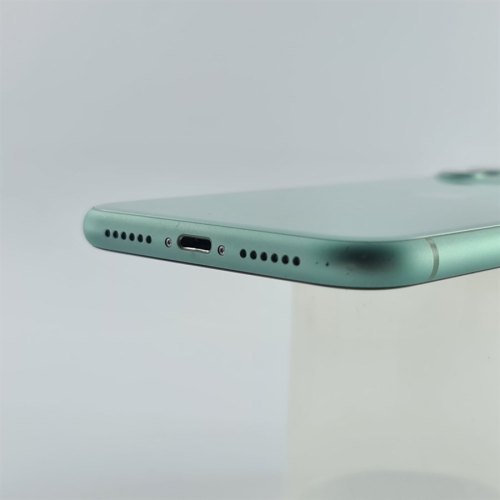 Смартфон Apple iPhone 11 64 GB Green USED **