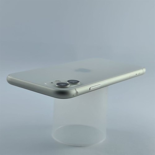Смартфон Apple iPhone 11 64 GB White USED **
