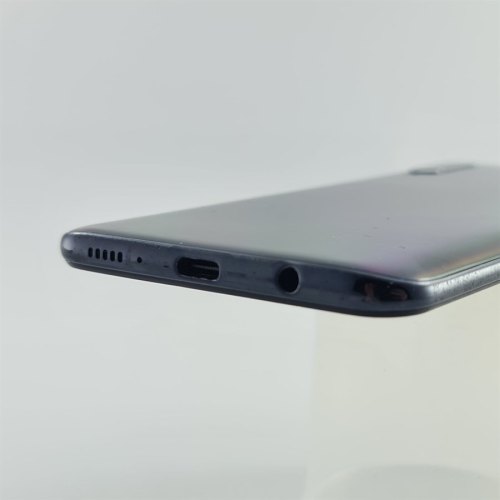 Смартфон Samsung Galaxy A50 64 GB Black USED **