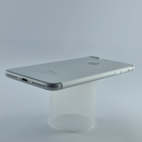 Смартфон Apple iPhone 7 Plus 32 GB Black USED **