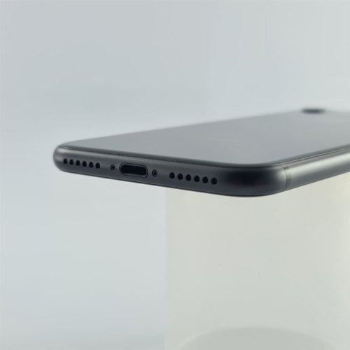 Смартфон Apple iPhone 8 64 GB Space Gray USED **