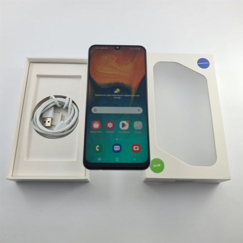 Смартфон Samsung Galaxy A30 32 GB White USED **
