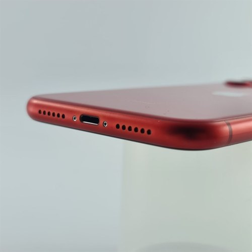 Смартфон Apple iPhone 11 64 GB Red USED **