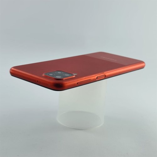 Смартфон Samsung Galaxy A12 32 GB Red USED **