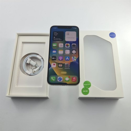 Смартфон Apple iPhone 12 Pro 256 GB Silver USED **
