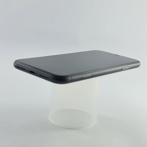 Смартфон Apple iPhone 11 128 GB Black USED **