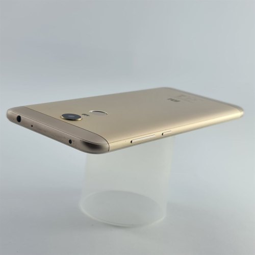 Смартфон Xiaomi Redmi 5 Plus 64 GB Gold USED **
