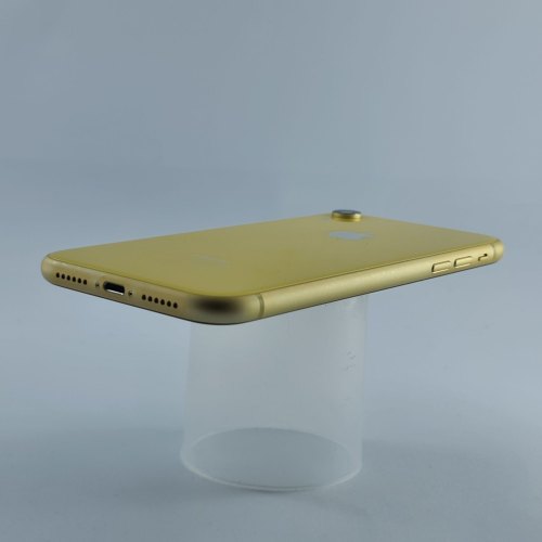 Смартфон Apple iPhone Xr 64 GB Yellow USED **