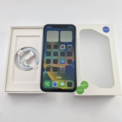Смартфон Apple iPhone 11 128 GB Black USED **