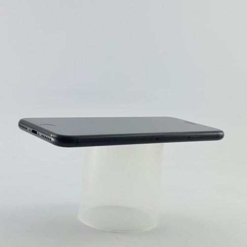 Смартфон Apple iPhone SE Gen.2 64 GB Black USED **