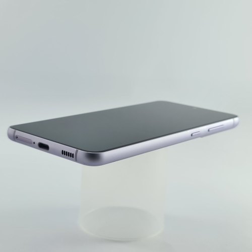 Смартфон Samsung Galaxy S21 FE 5G 128 GB Lavender USED **