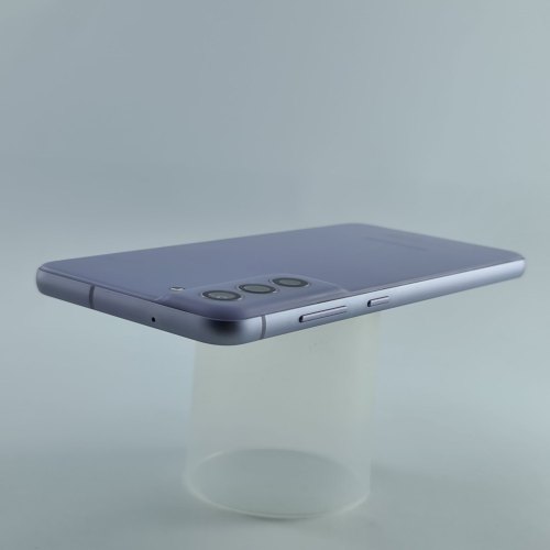 Смартфон Samsung Galaxy S21 FE 5G 128 GB Lavender USED **