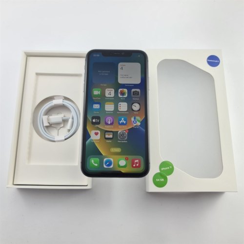 Смартфон Apple iPhone 11 64 GB Black USED **