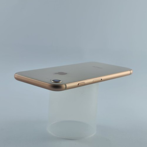 Смартфон Apple iPhone 8 64 GB Gold USED **