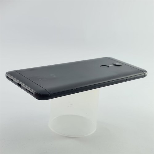 Смартфон Xiaomi Redmi 5 Plus 64 GB Black USED **